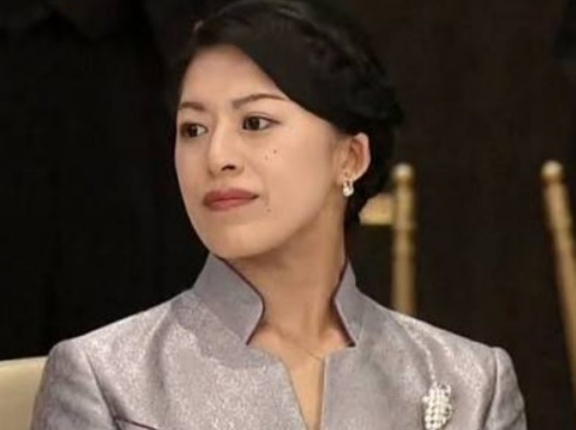 高円宮家・承子女王殿下の魅力｜生い立ちから現在まで、圧倒的な品格とファッションセンス