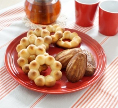 ミックス粉で簡単!ドーナツカヌレ。【材料３つ】