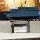 【レイアウト制作】西成名物の低ガードを再現してみたら、将軍様の頭がスレスレでマンセーした話。