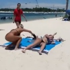 ◆【動画】ビーチでビキニ女性が激しい喧嘩ww