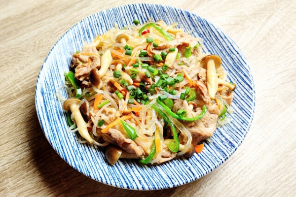 相生産業国賓味彩タレ ソースのお手軽レシピ 糸蒟蒻