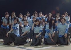 櫻坂46の新衣装、「清掃員」「中国の工場員」と心無い賞賛コメで溢れる