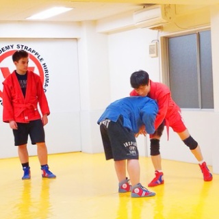 【柔術道場】ストライプル早稲田☆ヒルマ道場