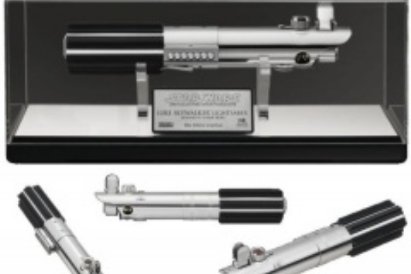 新品 マスターレプリカ社 ルークスカイウォーカー ライトセーバー EP4