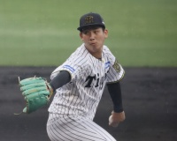 伊原陵人さん、後輩2名を連れてイキっていた
