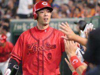 カープ秋山タイムリー&決勝犠飛！ファビ坂倉持丸マルチ！3連敗阻止&8月ビジター初勝利！【広島3-2巨人/試合結果】