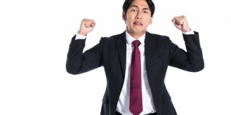 職場の人「○○さんと俺くんがイベントの時にオフィスにいた。イベントに行くように言ったら俺君は…」　俺「…」