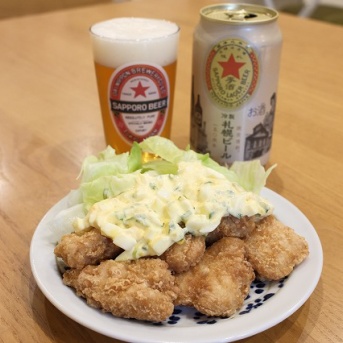 サッポロビールのグラスで冷製 札幌ビールをいただきました。