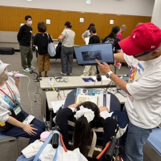 Sam's e-AT Lab