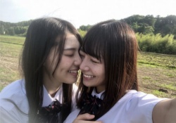 これはアカンやろｗｗ 相楽伊織が北野日奈子の胸を鷲掴みｗｗｗｗｗ 【乃木坂46】