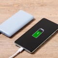 モバイルバッテリーの持ち込み、大丈夫？新ルールまとめ