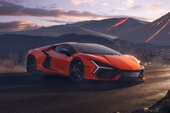 ランボルギーニ「レヴエルト」発表！ V12＋PHEVでシステム出力1015hp
