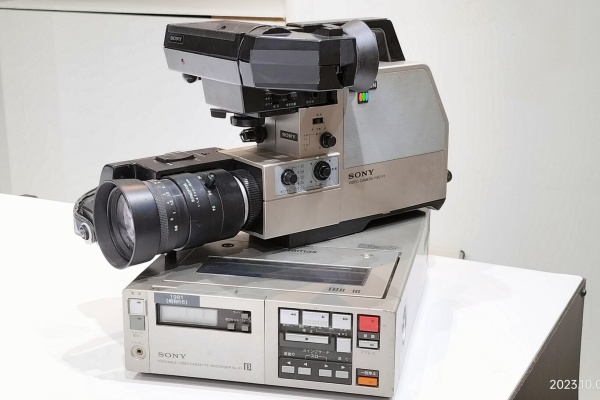 Extinct Media Museum Tokyo - Beta：ベータビデオカメラ