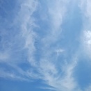 素朴な疑問…「秋の空」はなぜ高く「青い」のか？