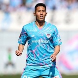 『「もっとプレーを見たかった」サガン鳥栖 DF上原牧人がJ3福島ユナイテッドFCへ完全移籍することを発表 2025年に鳥栖に加入 J2で74試合1得点「感謝の気持ちでいっぱいです」』の画像