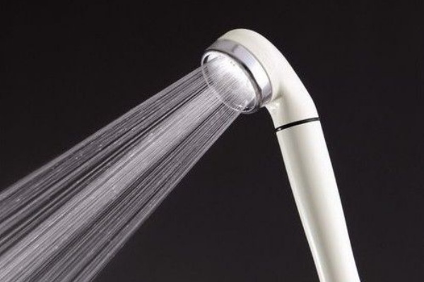 節水シャワーヘッドヤフーで売れているのは
