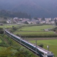 本日撮影　E257系2000番台NA-08編成による「ナイトエクスプレス信州」と、返却回送より