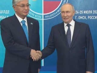 「紛争を凍結すべき」 カザフスタン大統領が同盟国ロシアに異例の提言！