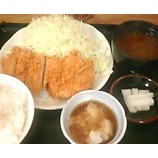 『新橋 とんかつ まるや 「ロースかつ + おろしぽん酢」 700円+100円』の画像