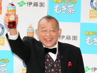 【悲報】鶴瓶の麦茶、ついに「値上げ」ｗｗｗｗｗ