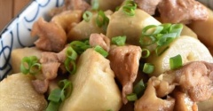 毎日でも食べたい！「里芋と鶏肉のほっこり煮」