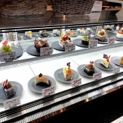 姫路　シュークリーム♪《フロマージュ》