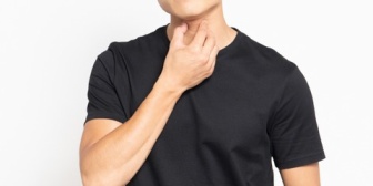 【体調不良？】最近喉が少し痛いんだ。他に特に症状はなく、強い痛みでもない、少々の違和感があるだけだけど…