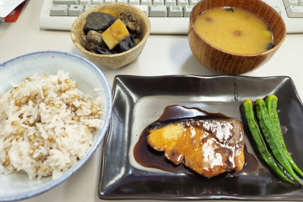 ぬくぬくにぎりめし　第一弾クラウドファンディングコンプリートセット 自然共生スタッフブログ - 2025年02月