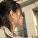 35歳派遣OL(月収12万) 「ま と も な方と結婚できる方法を教えてください。」