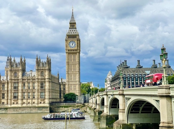 ロンドンにいます、友情とお国柄と、色々楽しい ♪