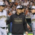 山城からの2死球目に藤川監督がベンチ飛び出した場面、その理由