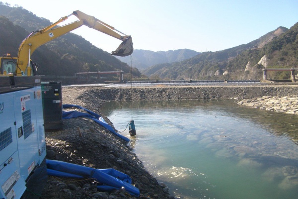 今日もご安全に 水替工