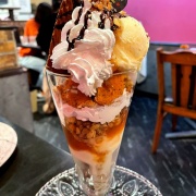 明石　いちじくと紅茶のパフェ♪《マザーズカフェ》