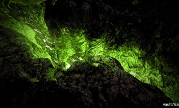 地割れ地点（Fissure site）