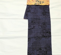 本場結城紬　雪輪柄　西武百貨店誂え〜浦野理一　型染め名古屋帯〜