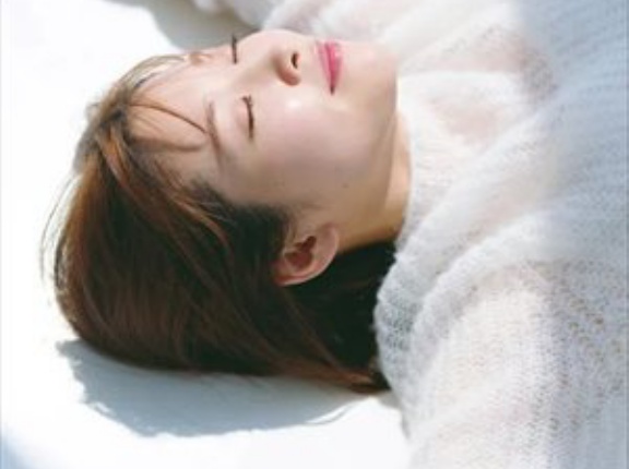 【朗報】市ノ瀬加那さん、添い寝してくれる😴　（伊藤彩沙、伊藤美来、青山吉能、山根綺も）