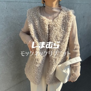 ユニクロの「コットンオーバーサイズハイネックセーター」の使用感