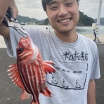 棘侍まるの【金喰う自販機】