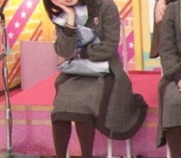 【乃木坂46】初めてもらったプレゼントを大切に握りしめる飛鳥ちゃんに優しさを感じる。