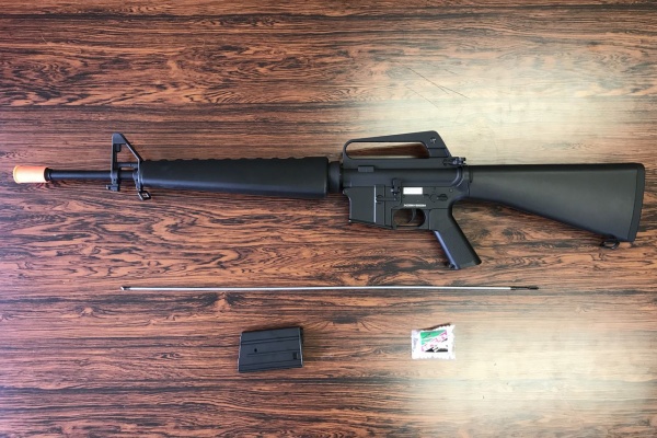 東京マルイm16a1 半ジャンク【値下げ可能】 東京マルイ] M16A1 初期モデル電動ガン発射可 (訳あり)｜エアガン.jp
