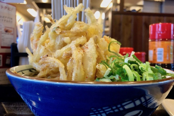 醤油と卵の探究をする鬼 丸亀製麺