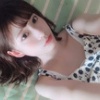 東村芽依のグラビア