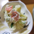 そんな怒らんでもな…