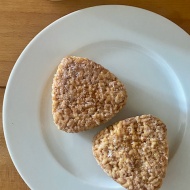 豆パチャージの卵で朝ごはん！焼きおにぎりサンド【PR】