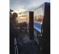 外国人「富士山の山頂に自動販売機があるって本当！？」　海外の反応。