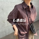 しまむらの「メンズライクシャツ」の使用感レビュー！ブラウン地にブルーとホワイトの配色が見事な、春にぴったりのシャツ。大人のカジュアルコーデの強い味方♪