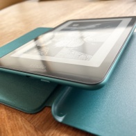Kindle Paperwhite シグネチャーエディション