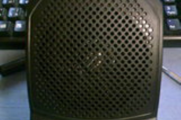 マニアなフリをしてみるよ 100円スピーカー改造