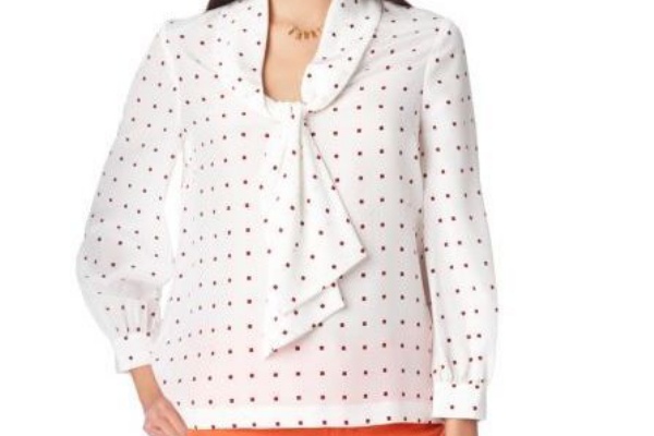 モデル 芸能人 衣装ファッションチェック