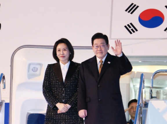 李在明大統領、1泊2日の日本訪問を終えて帰国＝韓国の反応